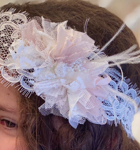 Tocado Turbante de niña para Comunión, Arras o Ceremonia. Modelo NUBE –  Moonfarres