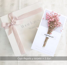 Load image into Gallery viewer, Bata Lenceria Niña. Regalos Comunión. Modelo Halia. Hada del Estilo.